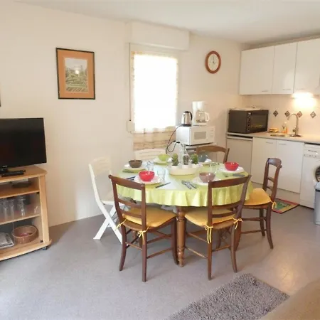 T3 Pour 6 A Avec Balcon, Casier A Ski, Parking, Ascenseur - Fr-1-457-266 Apartment Saint-Lary-Soulan