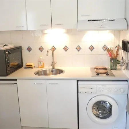 Apartment T3 Pour 6 A Avec Balcon, Casier A Ski, Parking, Ascenseur - Fr-1-457-266 Saint-Lary-Soulan