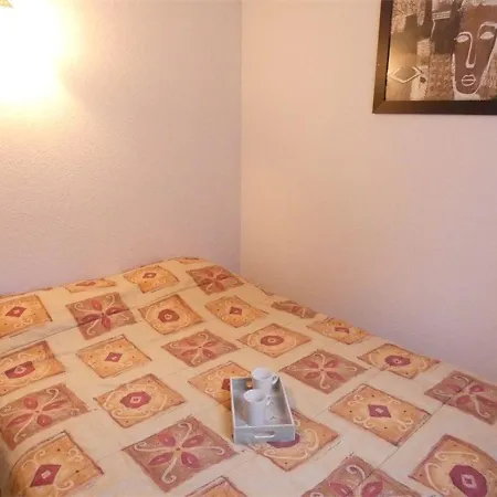 T3 Pour 6 A Avec Balcon, Casier A Ski, Parking, Ascenseur - Fr-1-457-266 *